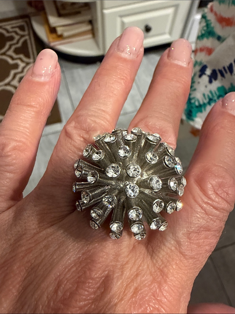Silver tone  Crystal Burst Statement Ring Women Jewelry elastic beaded fits 8-9